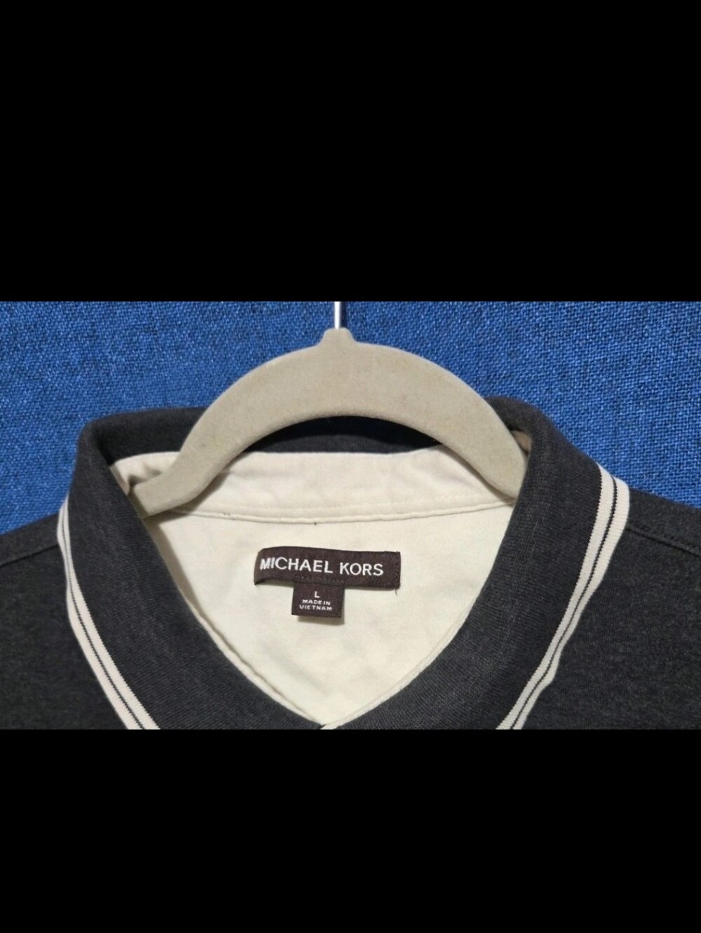 Michael Kors Men's Polo Shirt Gray Short Sleeve Button Collared Size L Gray Logo - Picture 3 of 7